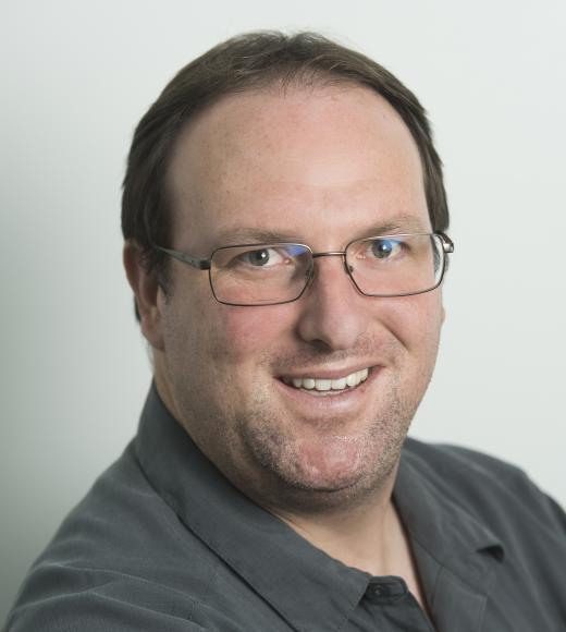Justin Siegel headshot